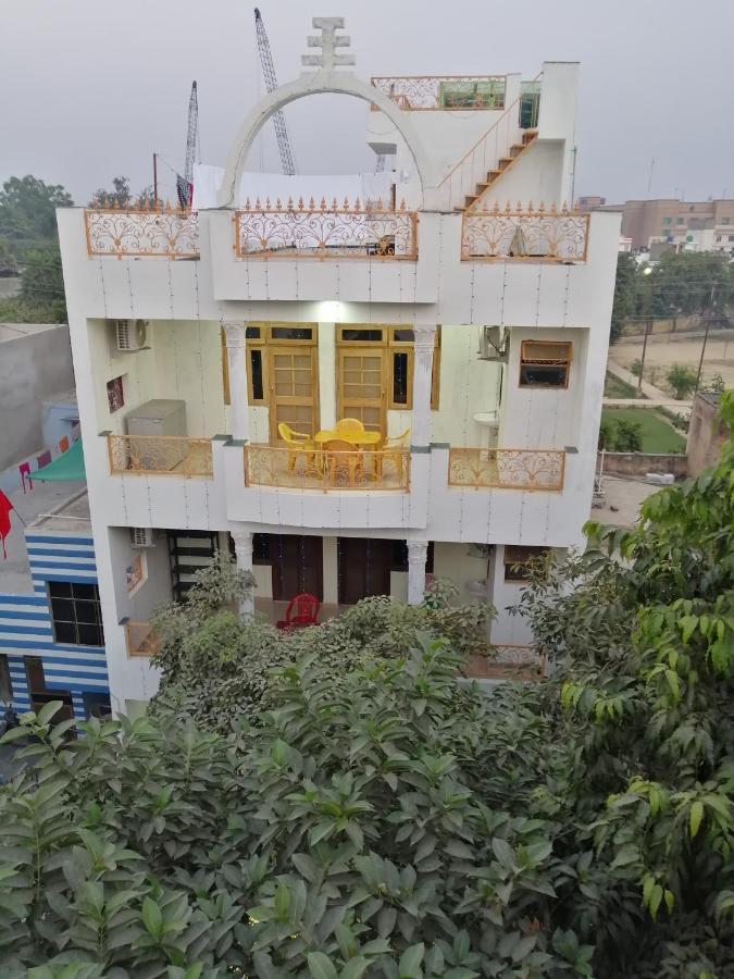 Anukampa Homestay Agra (Uttar Pradesh) Exterior photo