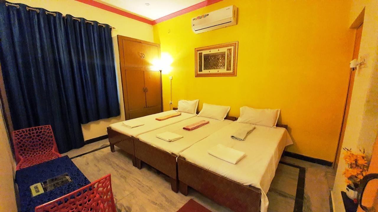 Anukampa Homestay Agra (Uttar Pradesh) Exterior photo